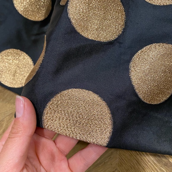 Designer pleated skirt - Picture 4 of 7